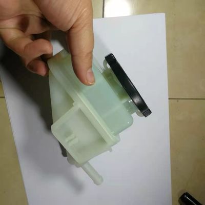 44360-0K050 Conjunto del tanque de aceite de dirección asistida y de la bomba de válvula para Toyota Hilux 2002-2004