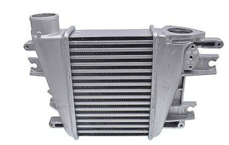 Y61 Terrano II R20 Nissan Patrol Intercooler 14461-VC106 14461-VC10A, para el cual se utiliza el sistema de refrigeración de la línea de conducción