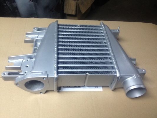 Y61 Terrano II R20 Nissan Patrol Intercooler 14461-VC106 14461-VC10A, para el cual se utiliza el sistema de refrigeración de la línea de conducción