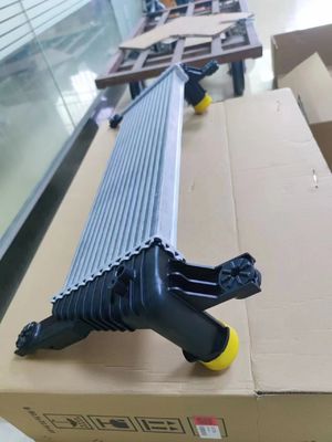 Intercooler de aluminio para el Ford Ranger 2012 5271339 AB399L440AD Mazda BT50 OEM