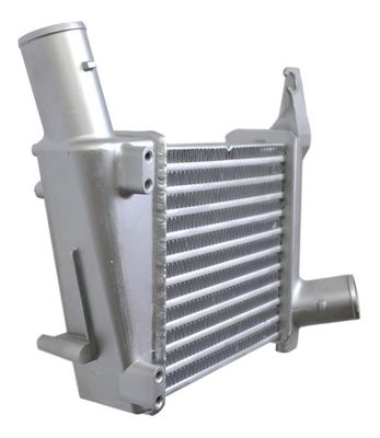 Intercooler N250-03O para NISSAN URVAN E25 14461-VM00A NP300 2.5TDI 2008 Mejor rendimiento