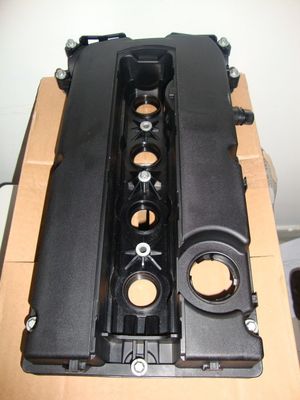 55564395 Capa de válvula del motor Capa del eje de levas Rocker para el Chevrolet Cruz 1.8L VVT Superior