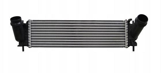 Intercooler para Nissan Navara NP300 Renault Alaska 2.5 dCi 4x4 144614KV1A 2014- Top-