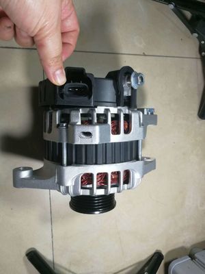 OE NO. 37300-03300 Alternador de automóviles para Hyundai i10 i20 Excelente rendimiento