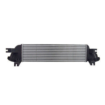 Intercooler para Mitsubishi L200 2.4 4WD KB5T 2019-2020 1530A161 Diseño personalizado