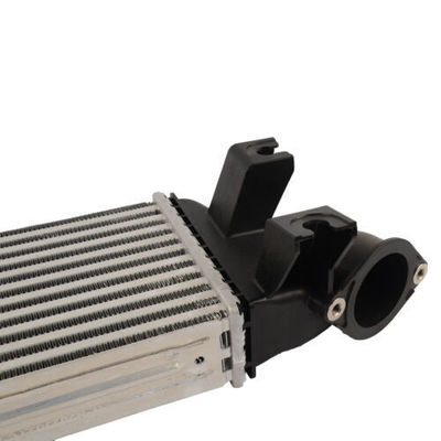 Mejor Intercooler Assy 1530A161 para el motor MITSUBISHI L200 TRITON 2.4 2.5 TDI