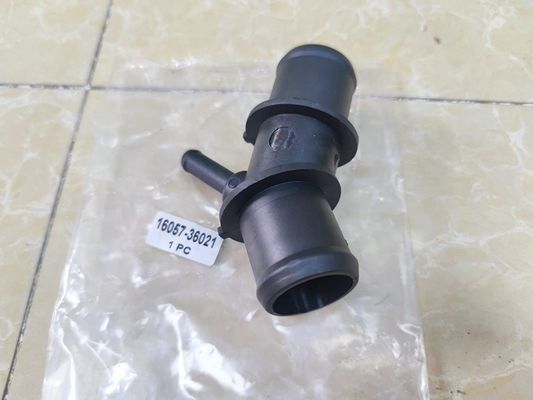 Se trata de una solución de refrigeración para el tubo del motor del radiador para el Toyota RAV4 2009-2012 16057-36011 16057-36021