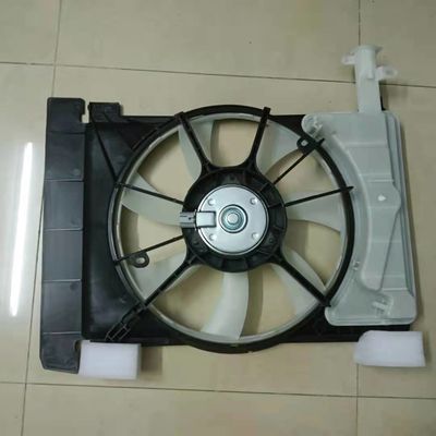 1.3 Ventilador de acondicionamiento del motor para Toyota Yaris Vois 2013-2016 Modelo de coche 16711-0M110