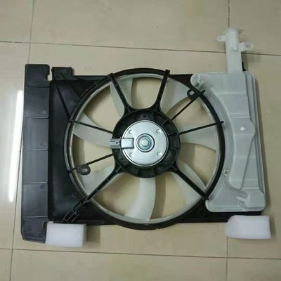 1.3 Ventilador de acondicionamiento del motor para Toyota Yaris Vois 2013-2016 Modelo de coche 16711-0M110