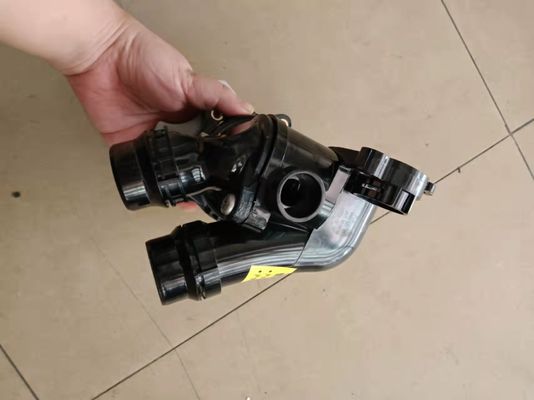 Número de referencia WPT-142 Bomba de agua y termostato para Audi A4 Quattro 06H121026DS