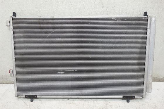 No. OE 16400-28570 Radiador de enfriamiento del motor para el Toyota RAV4 RAV 4 III A3 2006-2012