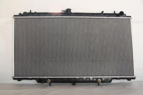 21460-VB201 Radiador para Nissan Patrol GU Y61 97-01 Manual automático 2.8L 3.0L Turbo Diesel