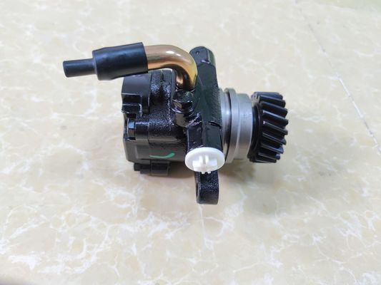 Bomba de dirección de potencia de camión para Nissan FD42 49110-0T002 Solo para piezas de automóviles japoneses