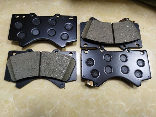 04465-60280 Pad de disco delantero para Toyota Sequoia Tundra Landcruiser Lexus 570