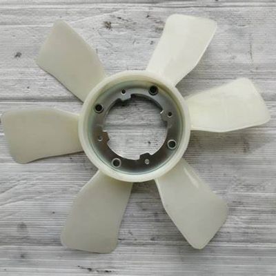 ME035139 Mitsubishi Truck FUSO 6D16 Cuchilla de ventilador para el motor 3.9DT 2001-2001