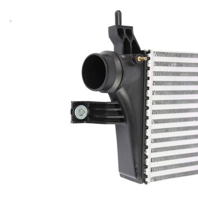 1740-0E010 Toyota Intercooler para Hilux Fortuna Innova 2021 2022