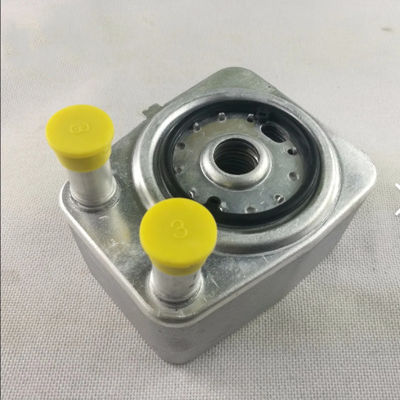 038117021c Refrigerador de aceite del motor Audi Volkswagen Jetta 2010 Intercambiador de calor del radiador automático