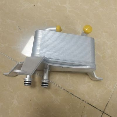 JB3Z7A095C Frío de aceite para Ford Ranger BT50 YN25