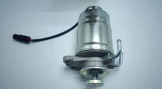 Filtro de combustible diesel de alta calidad con papel de filtro importado para Mitsubishi L300 L400 tamaño estándar