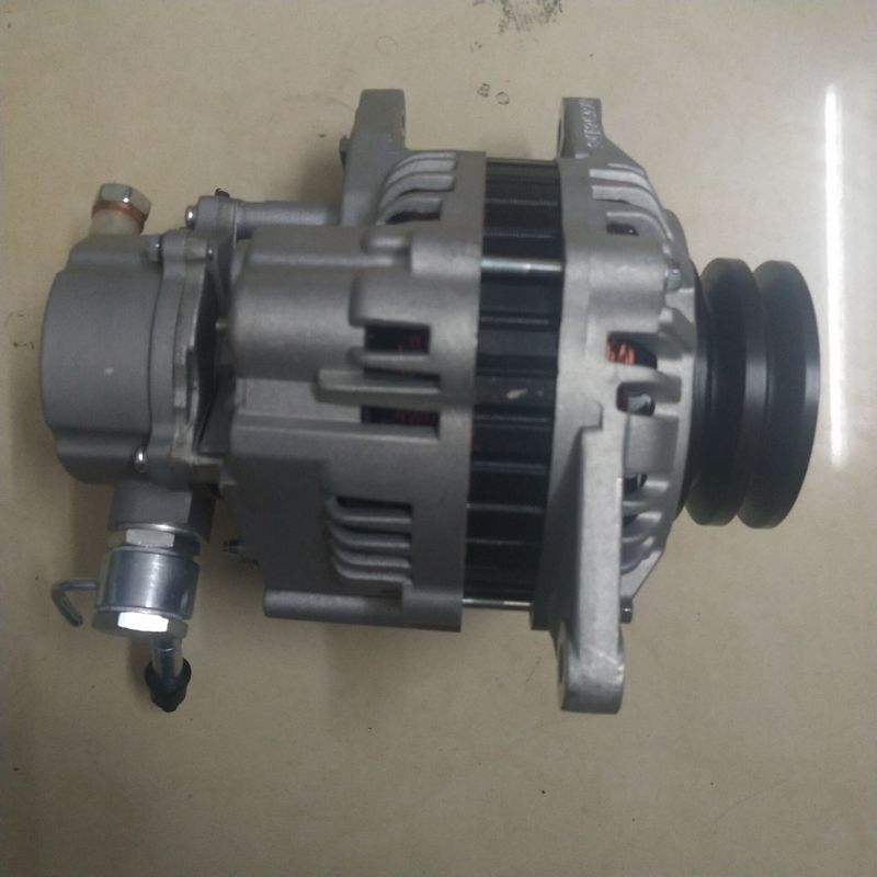 Asamblea de alternador normal MD309849 para el autobús Mitsubishi L400 Pajero 4D56