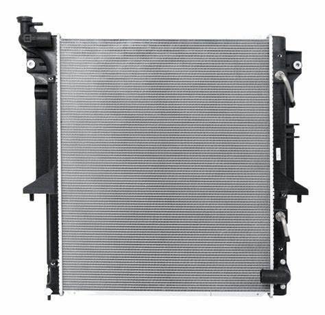 Radiador de ajuste personalizado para MITSUBISHI L200 Triton 3.5 4WD MN135119 1350A346 y Durable
